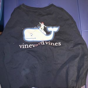 Vineyard vines Christmas T-shirt